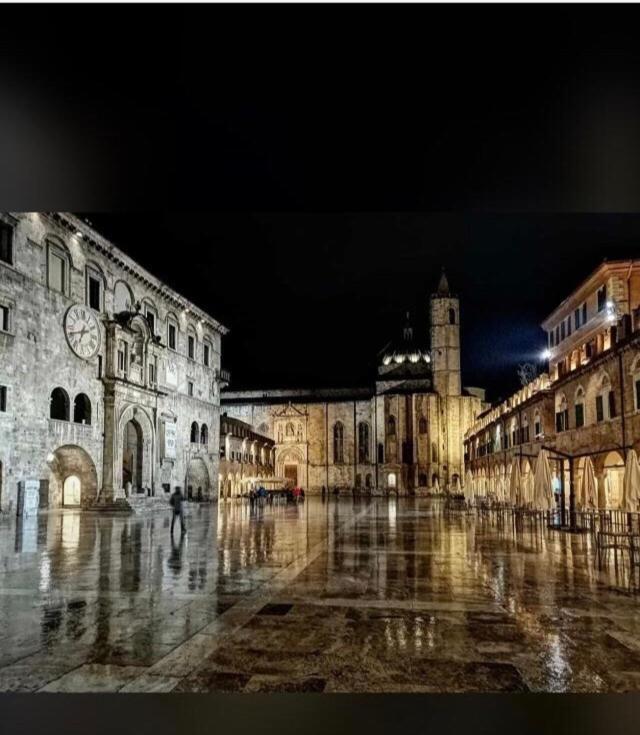 Ascoli Bonjour B&B & Apartments Parcheggio Privato & Giardino Асколи Пичено Екстериор снимка